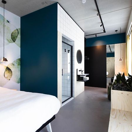 Moloko, Modern Designed Sleep & Shower Hotel In City Center, Digital Key By Sms 恩斯赫德 外观 照片
