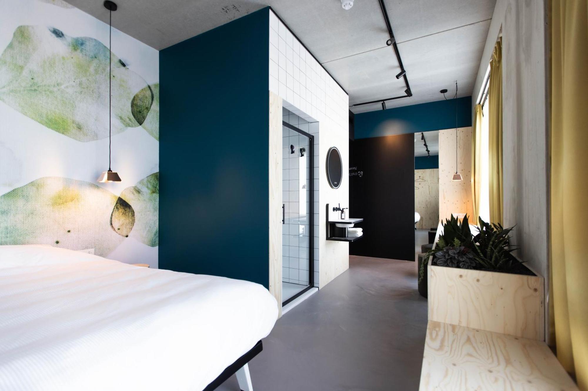 Moloko, Modern Designed Sleep & Shower Hotel In City Center, Digital Key By Sms 恩斯赫德 外观 照片